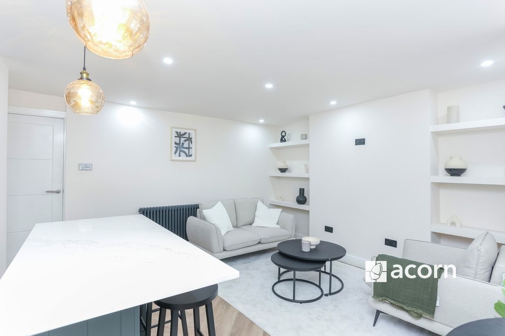 Property photo 3 of 10 1158c688-29A8-F01...