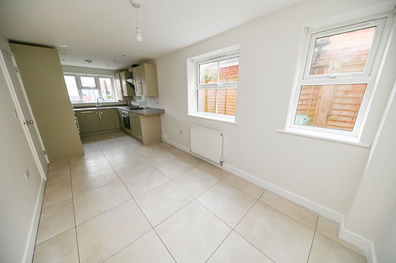 Property photo 2 of 12 Photo 14