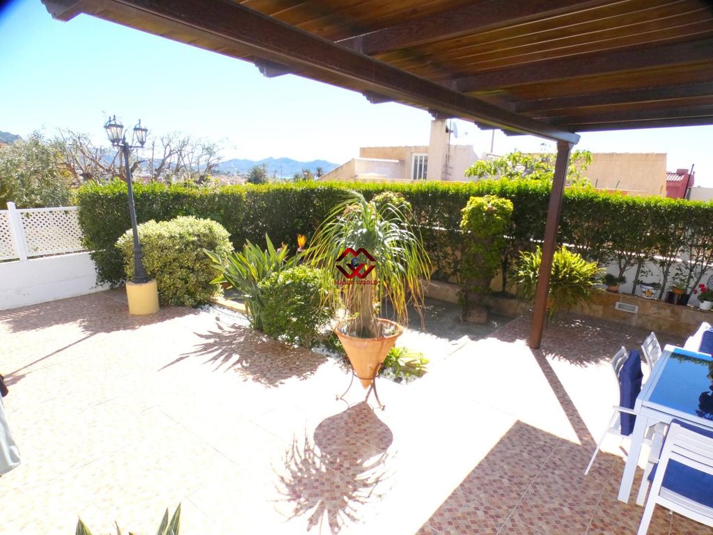 Property photo 1 of 50