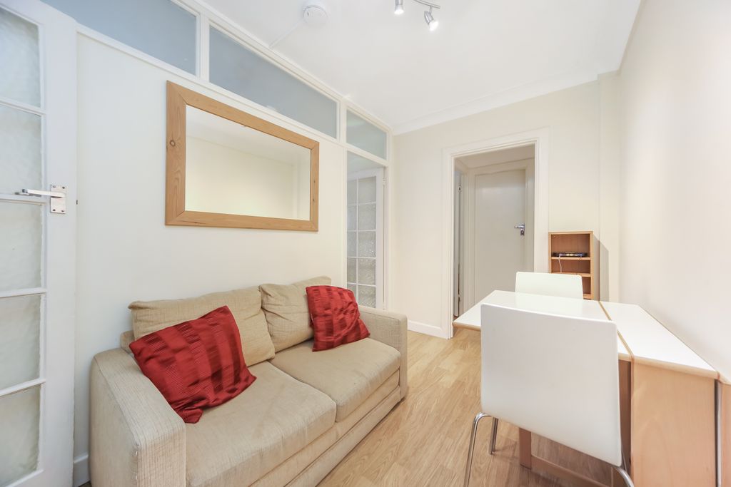 Property photo 2 of 7