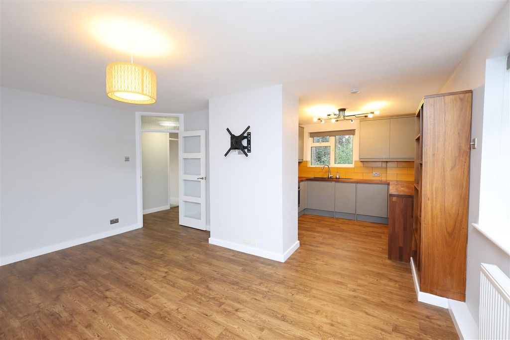 Property photo 3 of 14 Reception Room