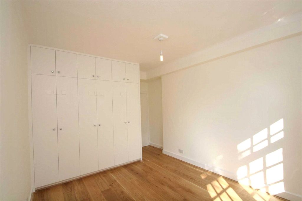 Property photo 3 of 12 Picture No. 03