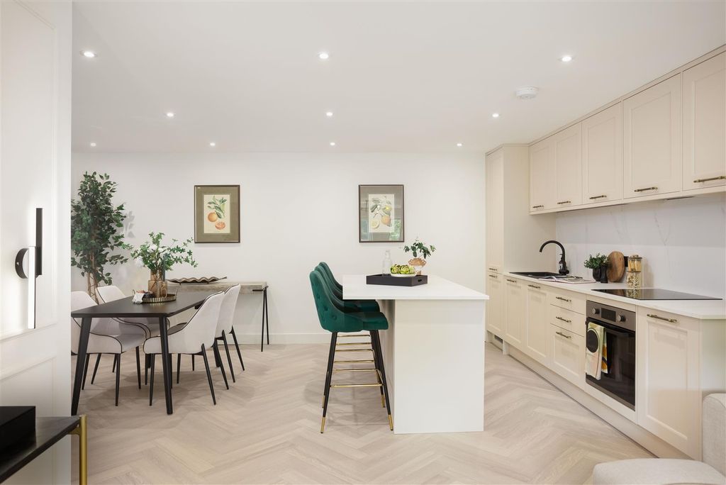 Property photo 3 of 7 00004.Jpg