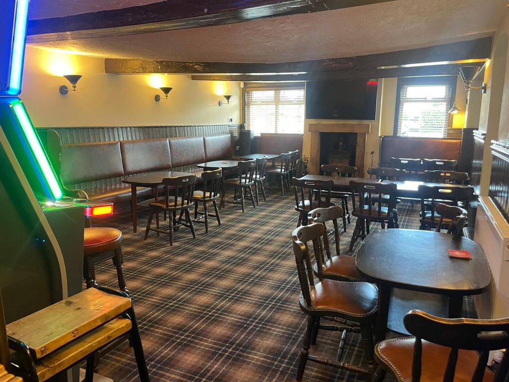 Property photo 2 of 18