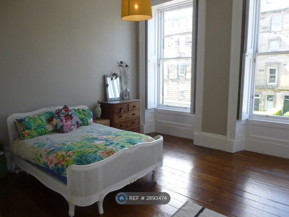 Property photo 2 of 10 Master Bedroom