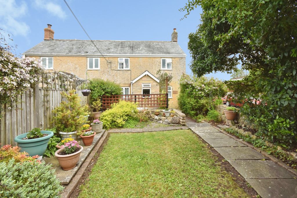 Property photo 1 of 19