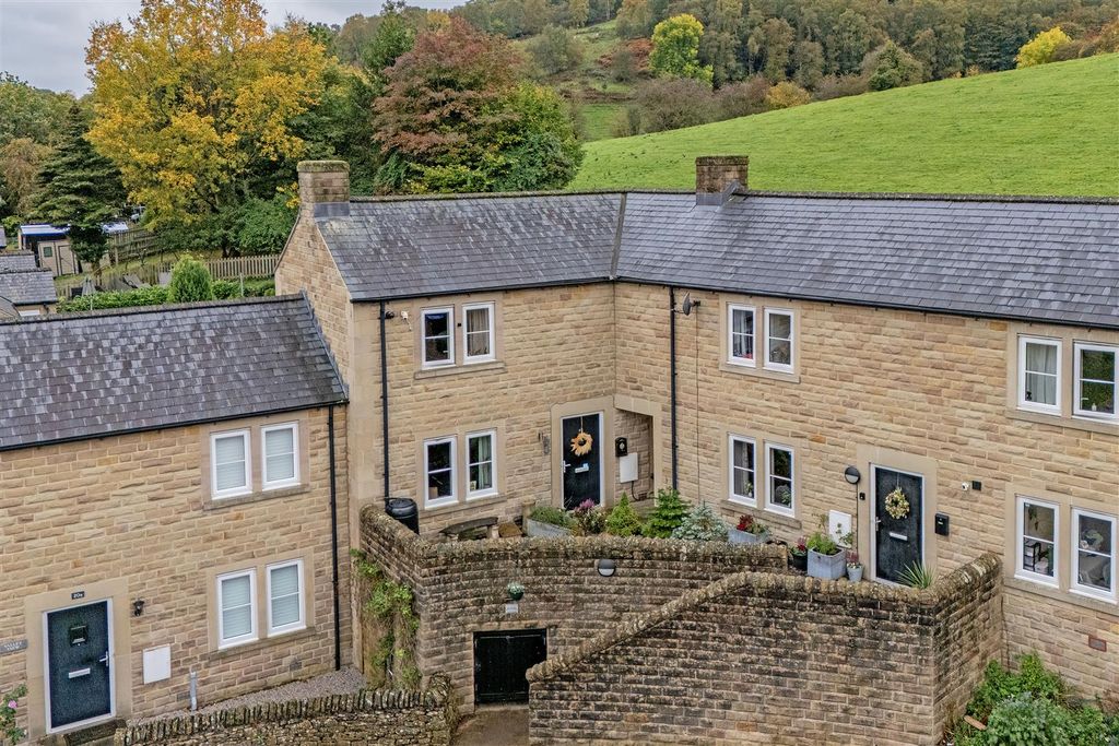 Property photo 1 of 17 Drone-2.Jpg