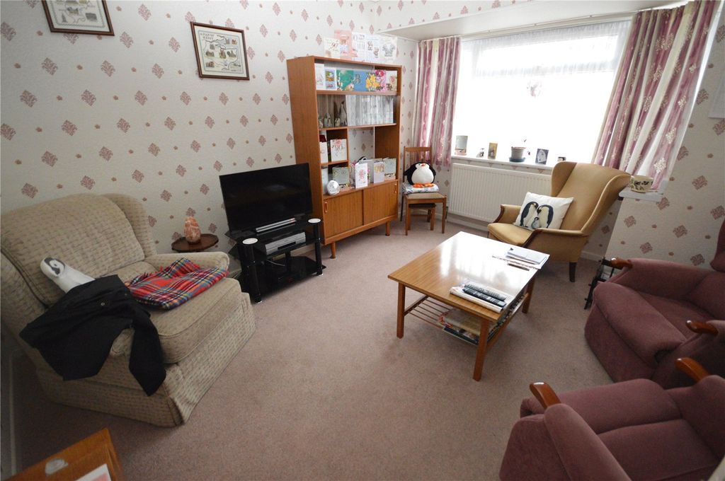 Property photo 3 of 10 Picture No. 06