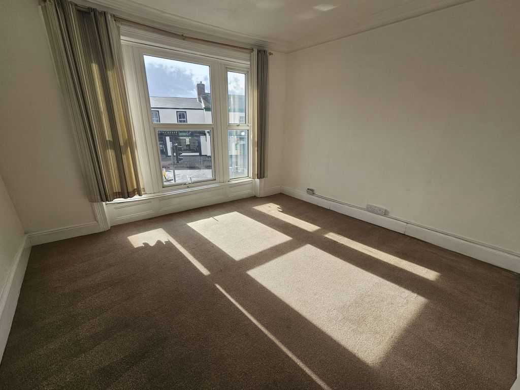 Property photo 1 of 6 Double Room In A Shared House