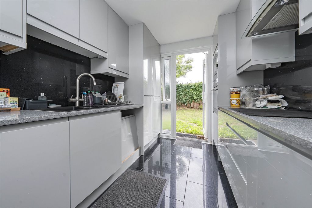 Property photo 2 of 10 Picture No. 09