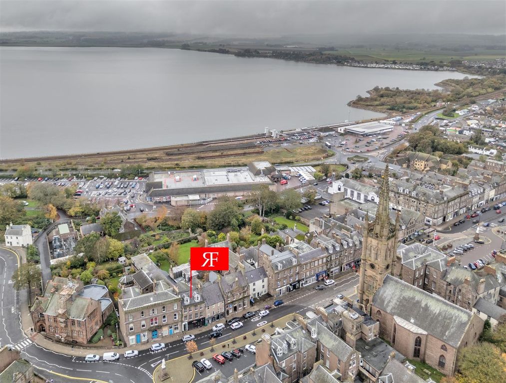 Property photo 1 of 12 202A High Street Montrose-12.Jpg