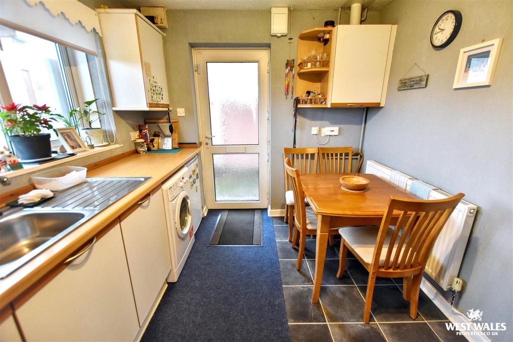 Additional image 6 of 2 bed semi-detached bungalow for saleDevonshire Road, Pembroke Dock SA72