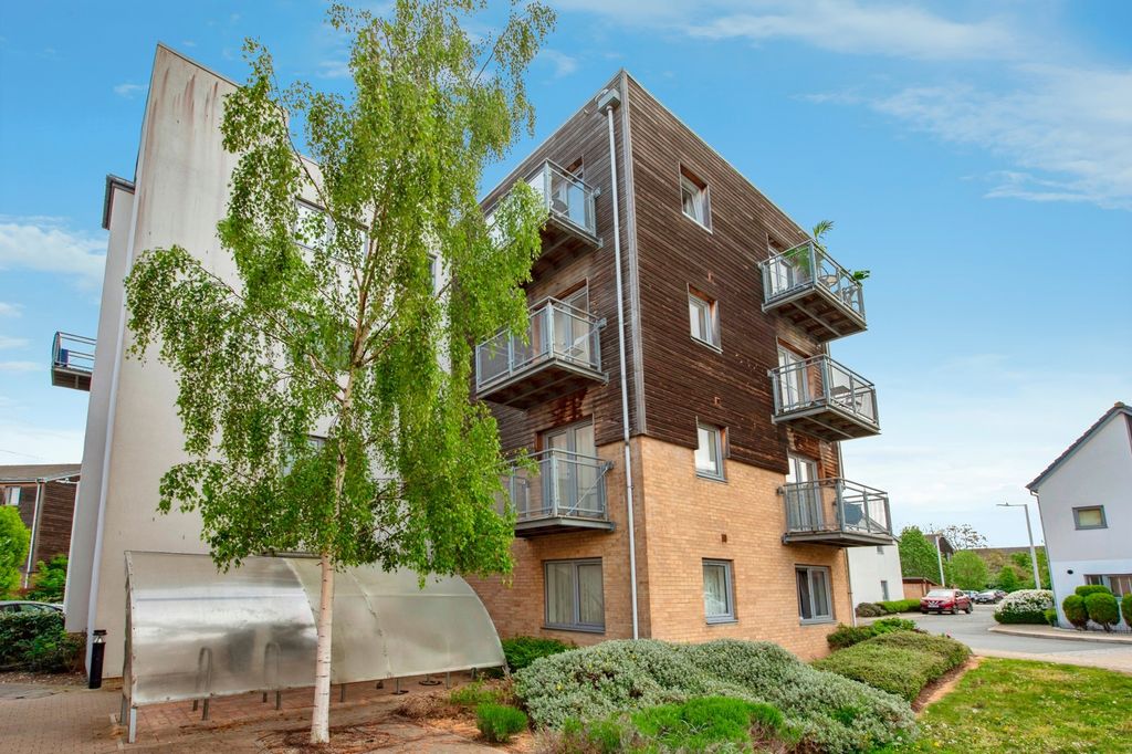 Property photo 1 of 15 Pbox-Img.Jpg