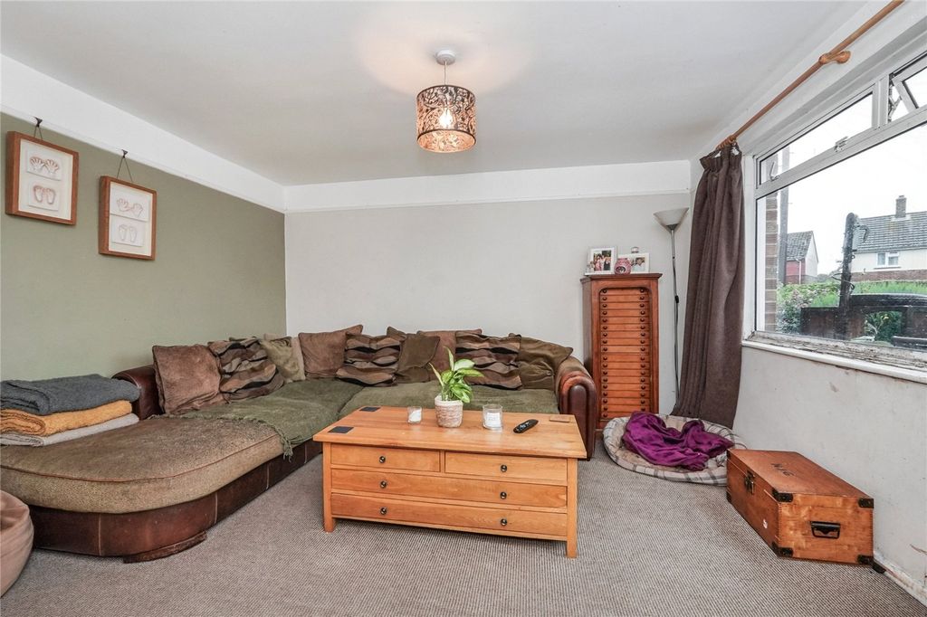 Property photo 3 of 15 Picture No. 05