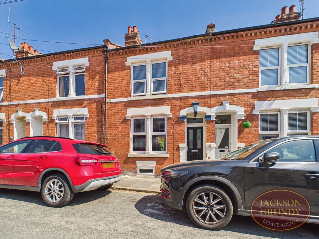 Property photo 1 of 13 Artizan Road