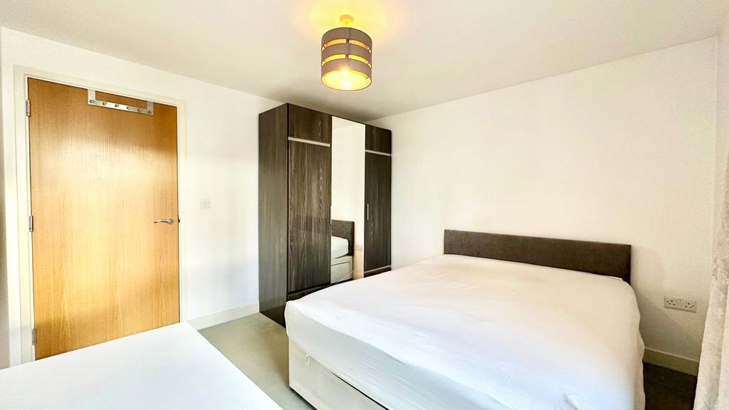 Property photo 3 of 10 Picture No. 04