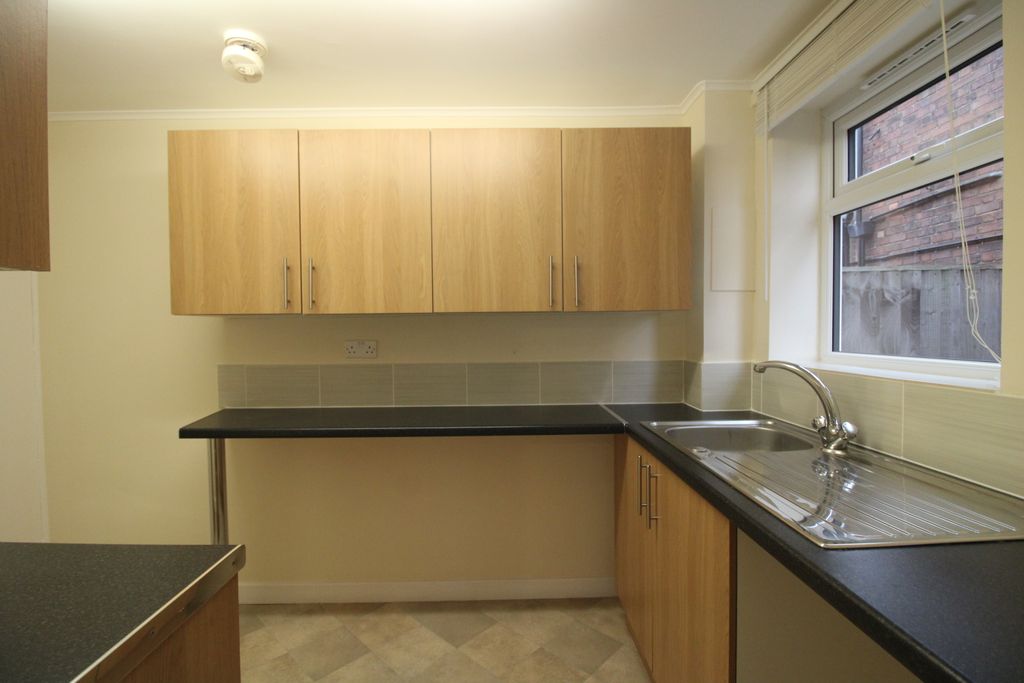 Property photo 3 of 8 Img_3598