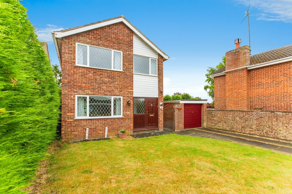 Property photo 1 of 17