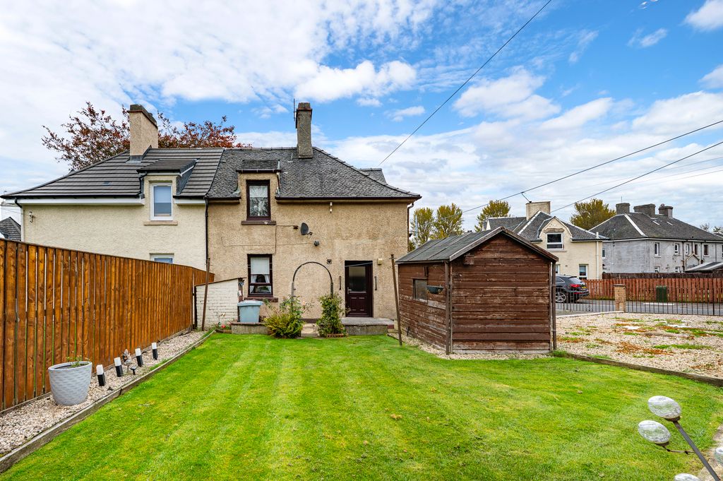 Property photo 2 of 29