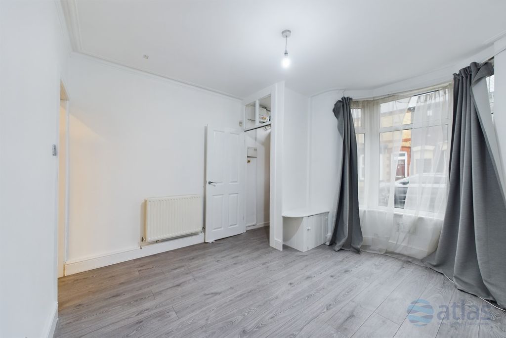 Property photo 3 of 9 Property Image