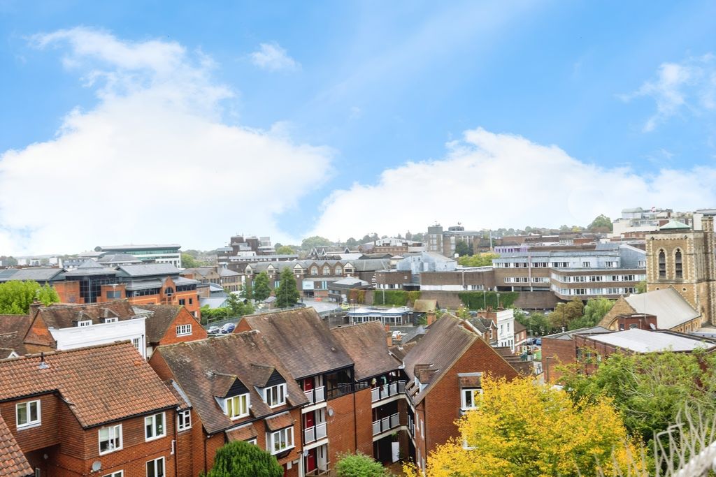 Property photo 3 of 17 Photo