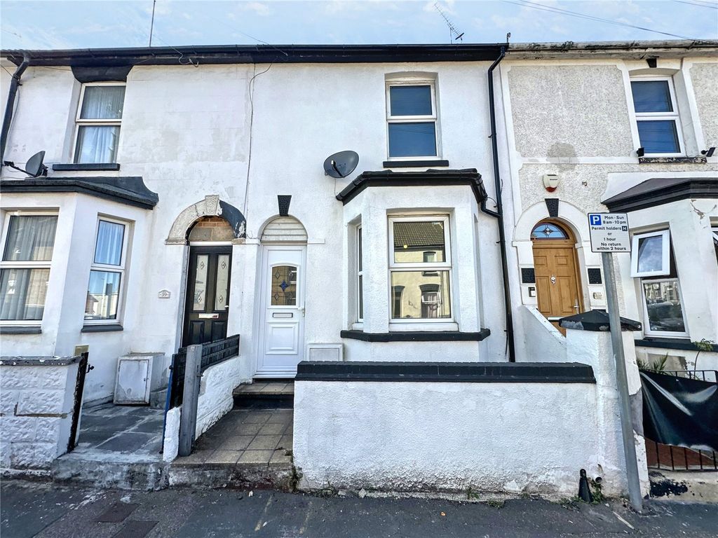 Property photo 3 of 11 Picture No. 14