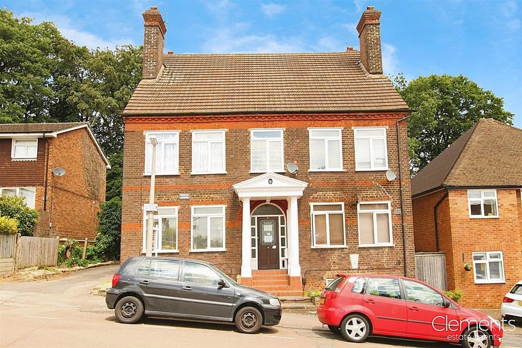 Property photo 1 of 5 Kt1F8R0Iauixs-Qaphrsfg.Jpg