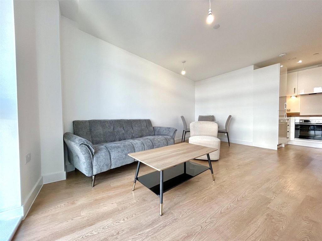 Property photo 3 of 9 Picture No. 02