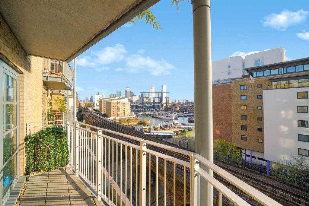 Property photo 2 of 16 Picture No. 07