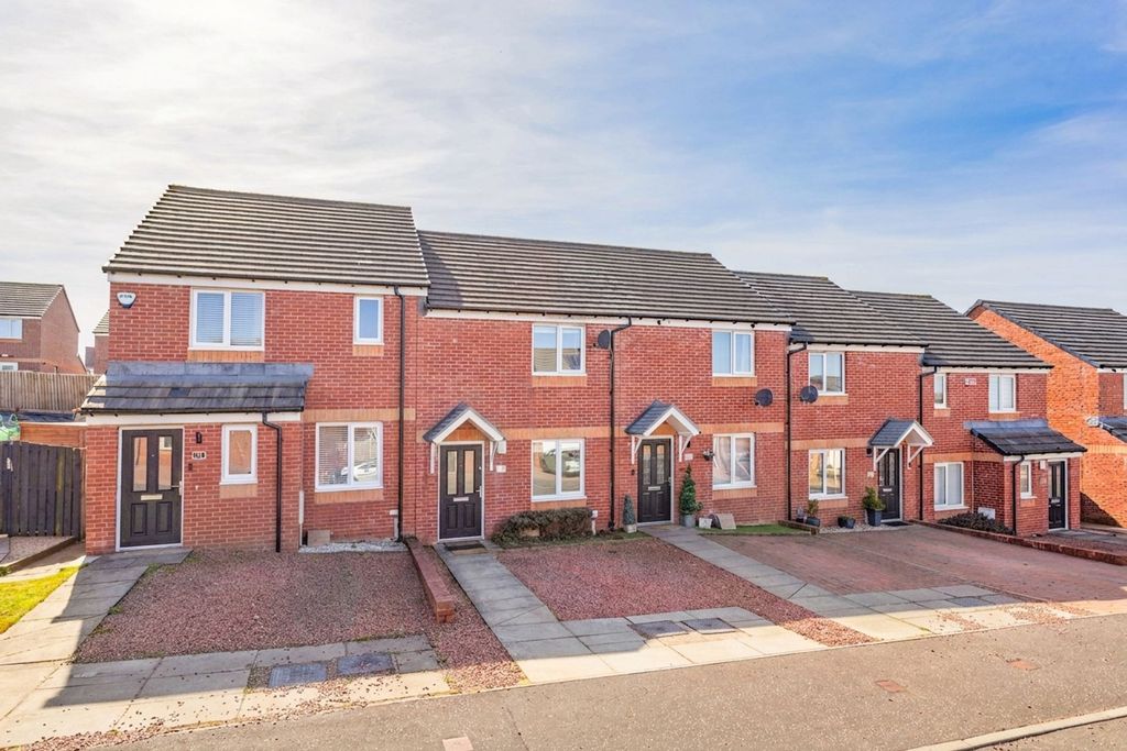 Property photo 1 of 21 Front View