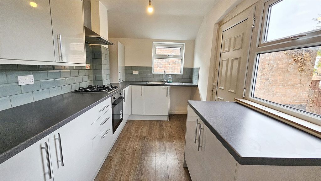 Property photo 3 of 16 20251016_113828.Jpg