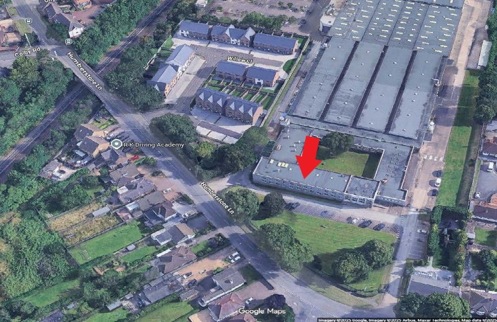 Property photo 3 of 6 Photo 4