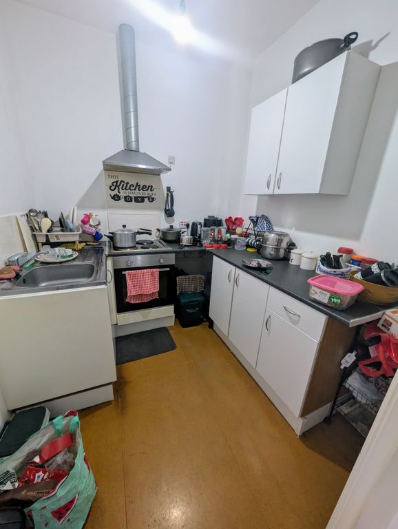 Property photo 3 of 5