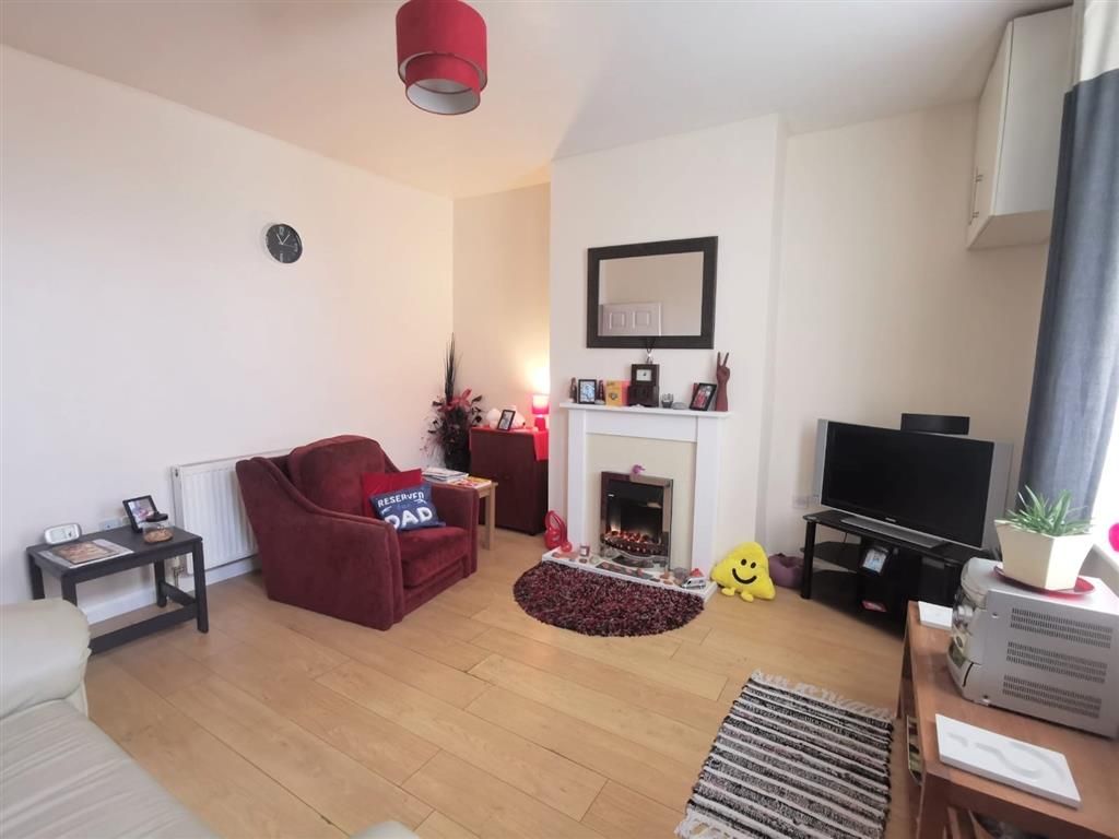 Property photo 3 of 9