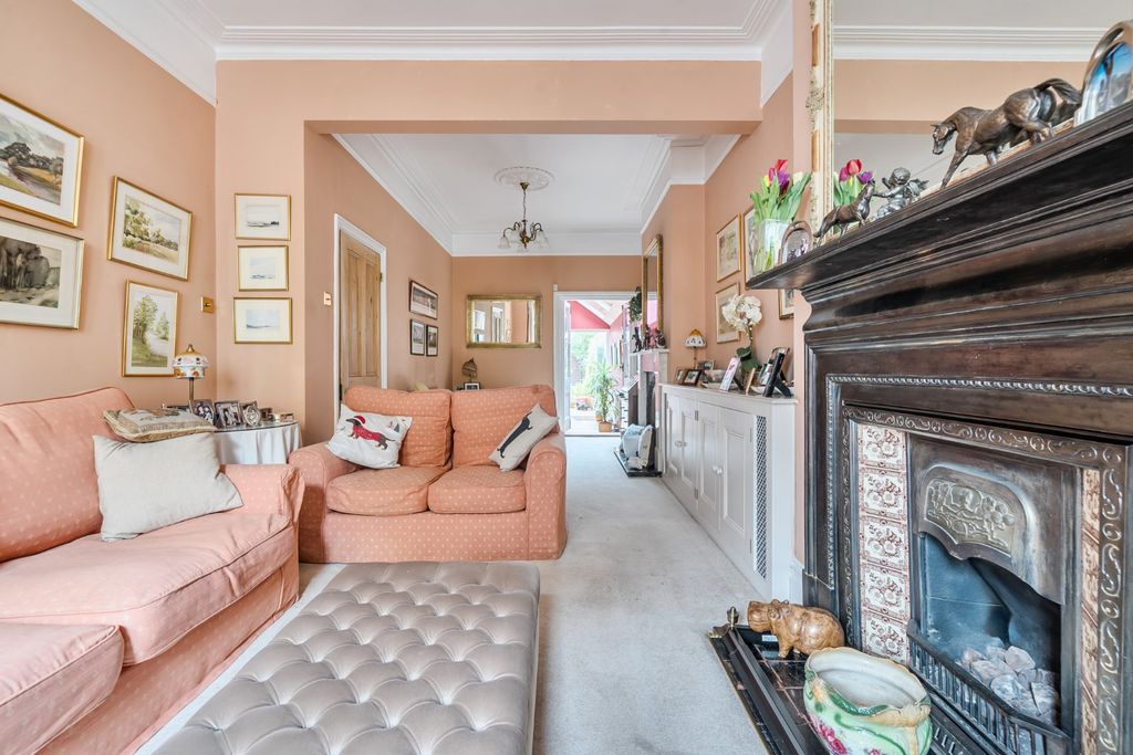 Property photo 2 of 11 Picture No. 08