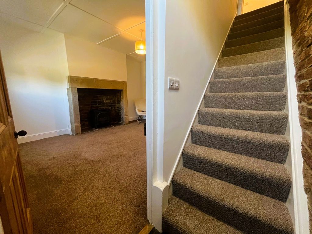 Property photo 2 of 17 Photograph 2