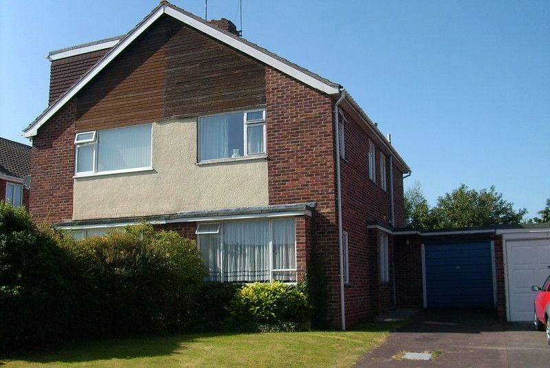Property photo 1 of 1