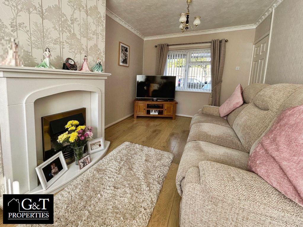 Property photo 3 of 20