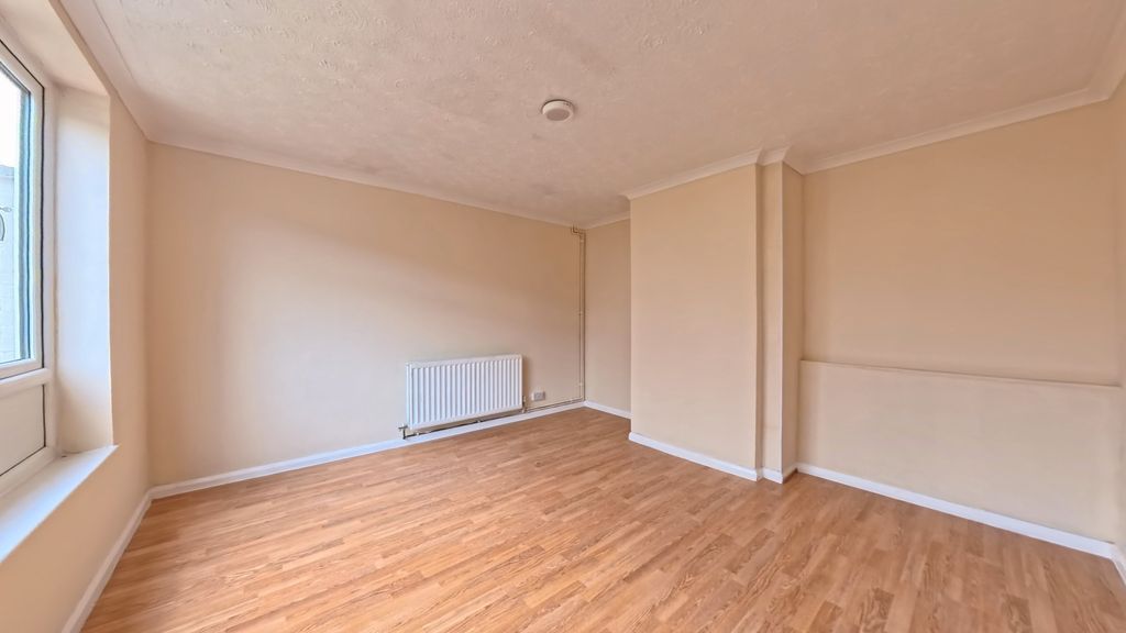 Property photo 3 of 10 Living Room 2