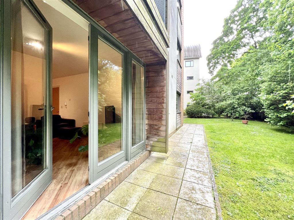 Property photo 3 of 15