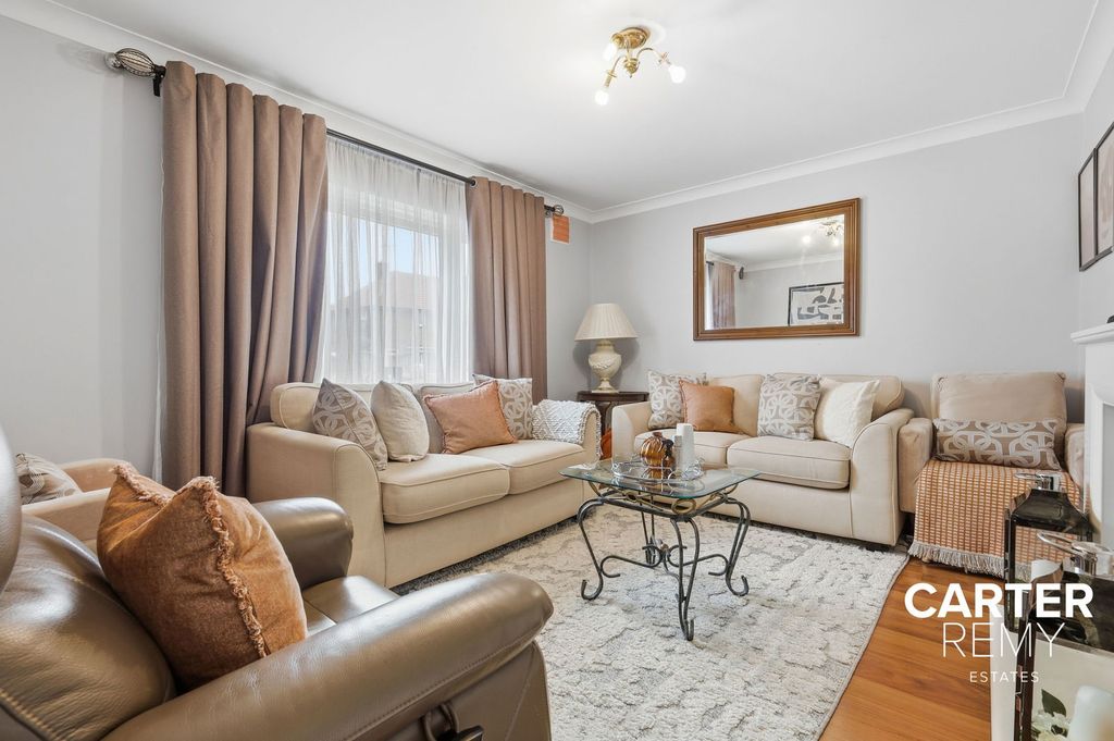 Property photo 3 of 25