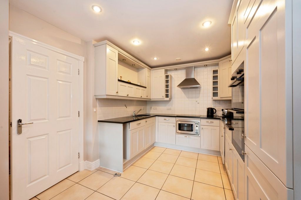 Property photo 3 of 17 Pbox-Img.Jpg