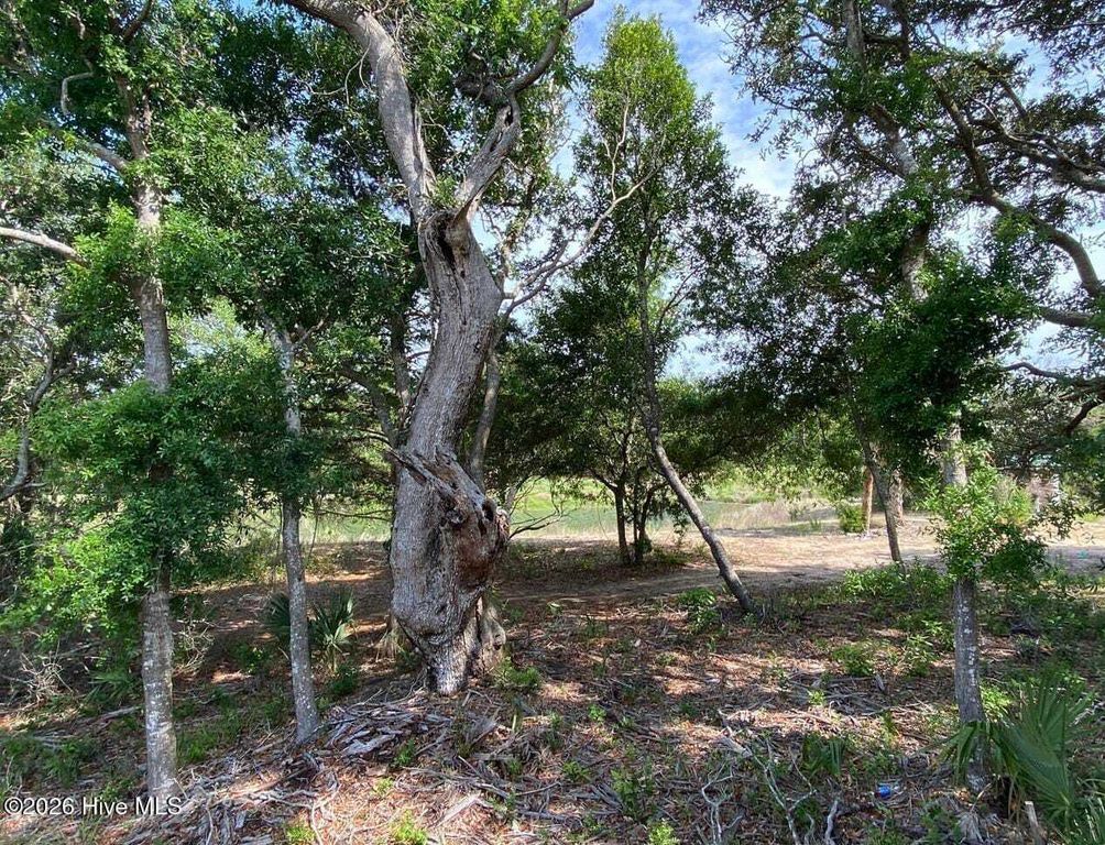 Property photo 1 of 2