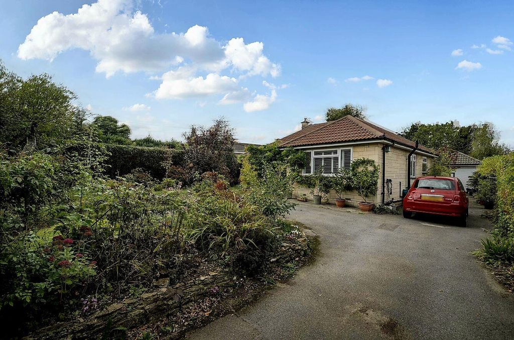 Property photo 1 of 23 1357487-16-68d3E9772415E.Jpg