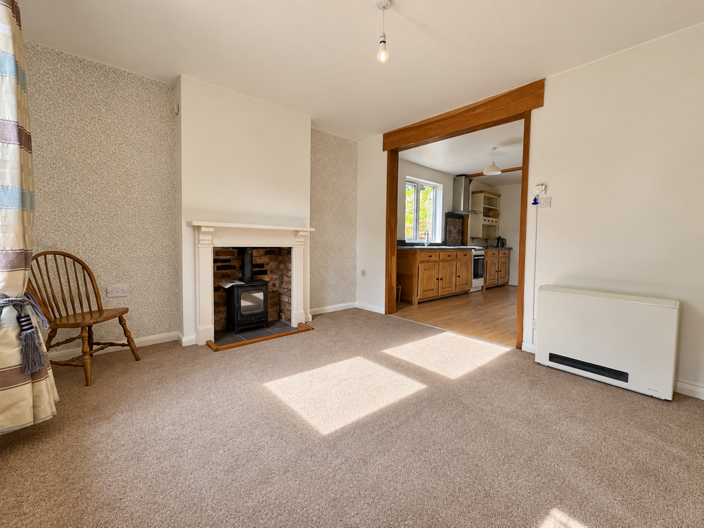Property photo 3 of 11 Living Room