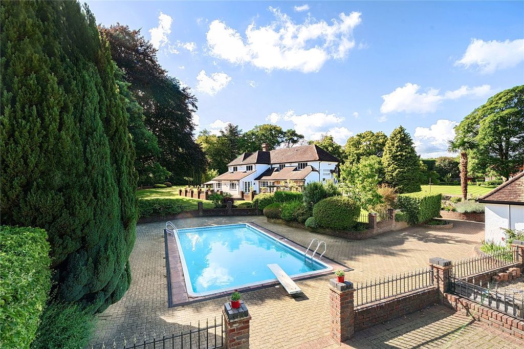 Property photo 2 of 30 Picture No. 84