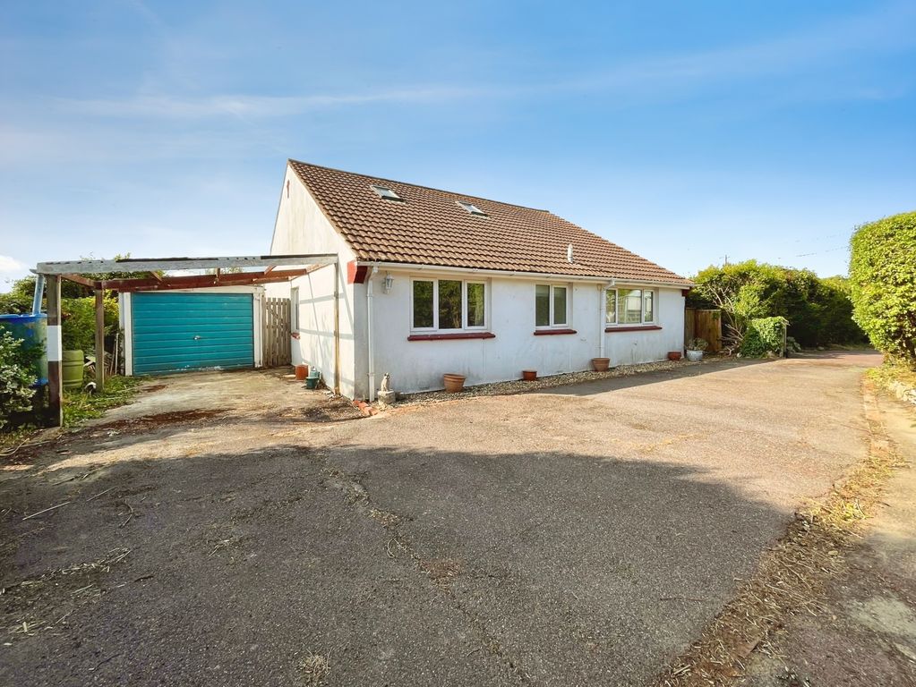 Property photo 1 of 16 Front