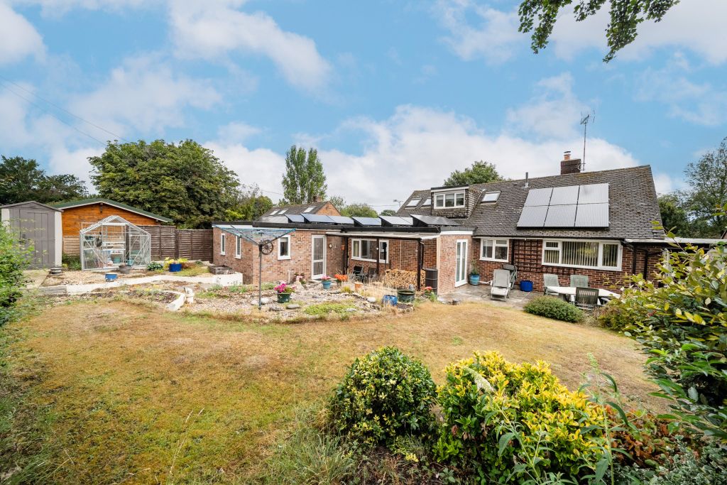 Property photo 2 of 36