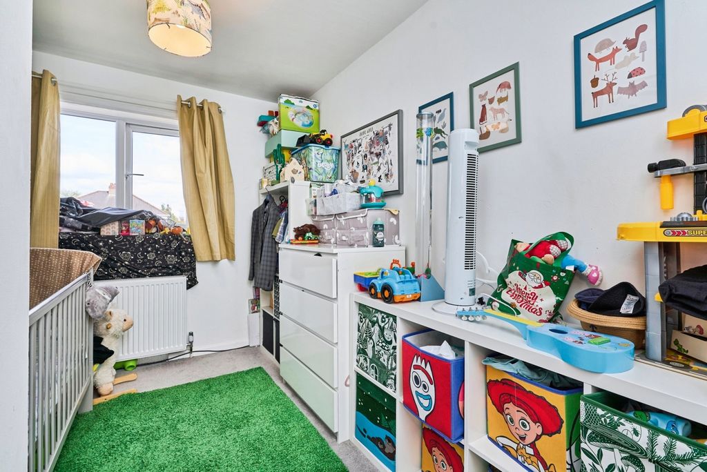 Property photo 3 of 12 Pbox-Img.Jpg
