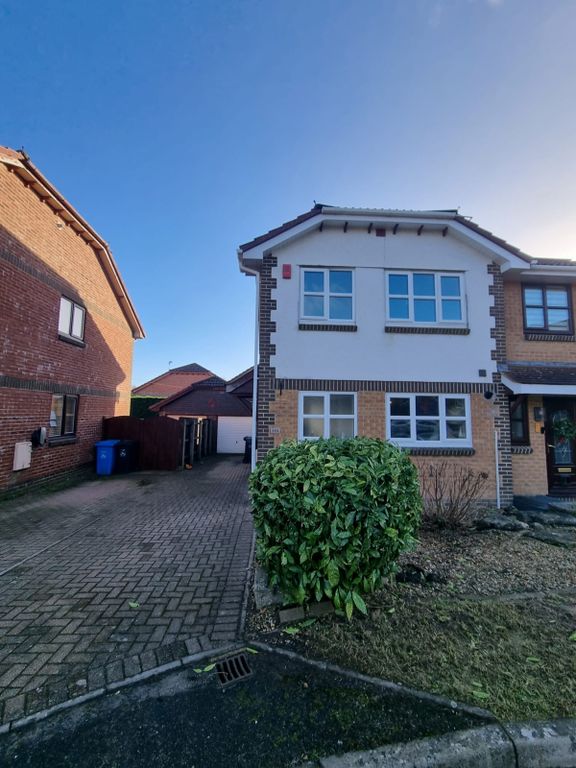 Property photo 1 of 12 Long Let 3 Bedroom, Semi Detached House In Broadstone With Garage, Garden And In A Popular Location For Sought After Schools